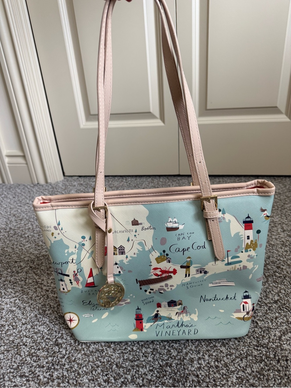 Spartina 449 Northeastern Harbors small tote and matching wallet